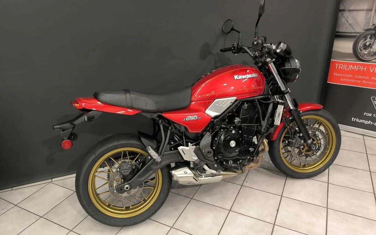 Zum Vergrößern bitte anklicken! Angebot Kawasaki Z650 RS