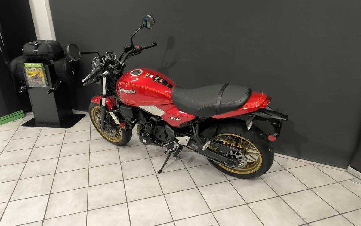 Zum Vergrößern bitte anklicken! Angebot Kawasaki Z650 RS