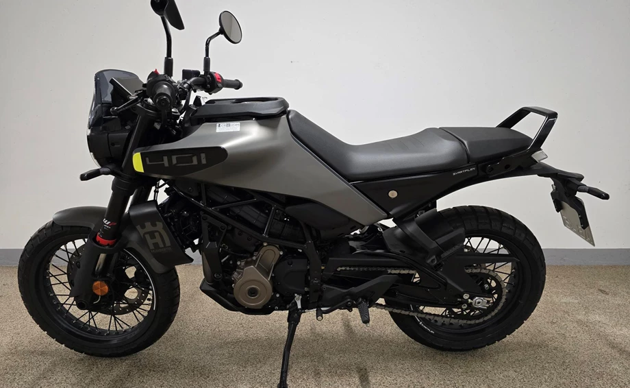 Angebot Husqvarna Svartpilen 401 Bild 2: Angebot Husqvarna Svartpilen 401