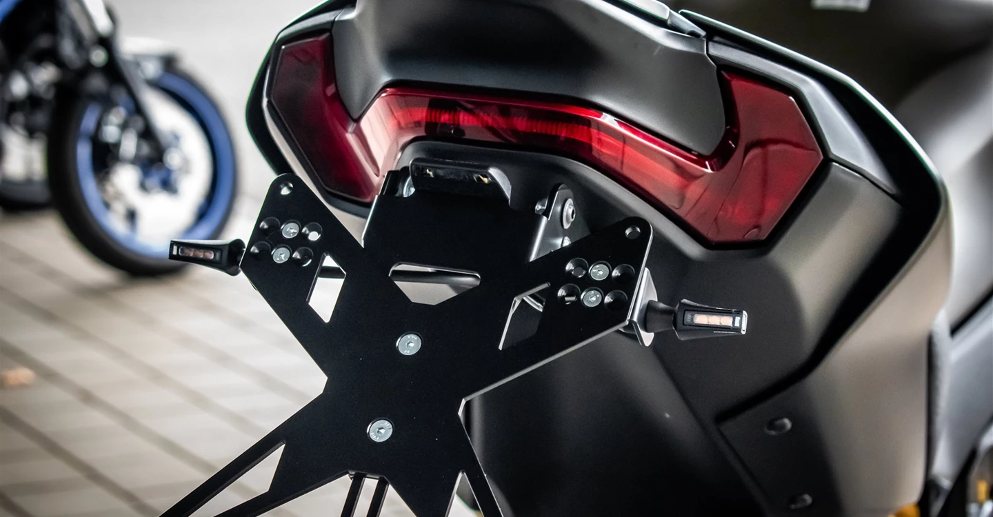Zum Vergrößern bitte anklicken! Angebot Kawasaki Z900