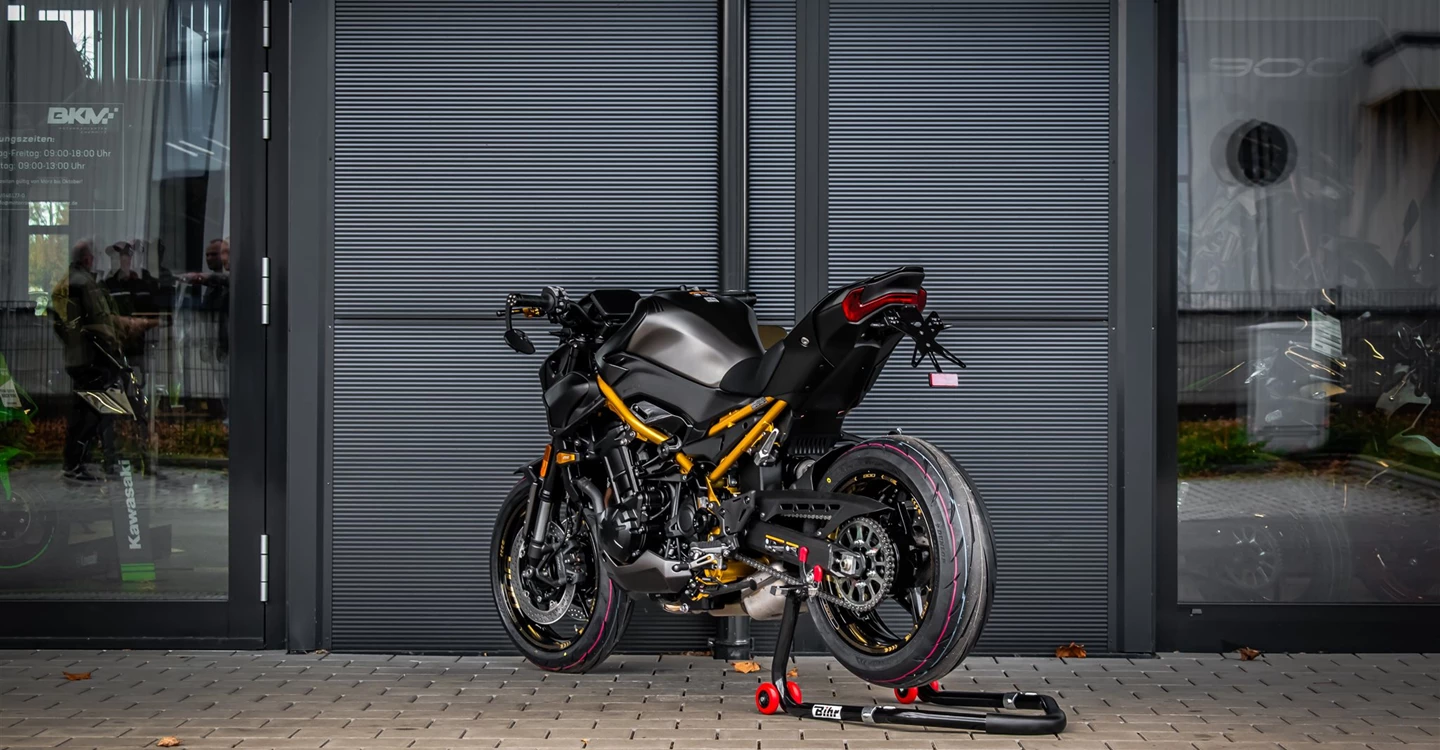Zum Vergrößern bitte anklicken! Angebot Kawasaki Z900