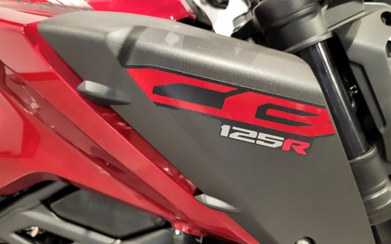 Neufahrzeug Honda CB125R - Bild 9