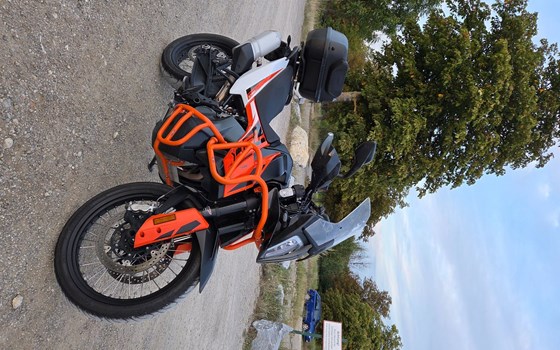 Gebrauchtmotorrad KTM 790 Adventure - Bild 4 Gebrauchtmotorrad KTM 790 Adventure - Bild 4