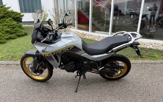 Gebrauchtmotorrad Honda XL750 Transalp - Bild 3 Gebrauchtmotorrad Honda XL750 Transalp - Bild 3