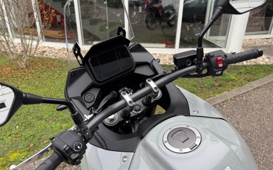Gebrauchtmotorrad Honda XL750 Transalp - Bild 5 Gebrauchtmotorrad Honda XL750 Transalp - Bild 5