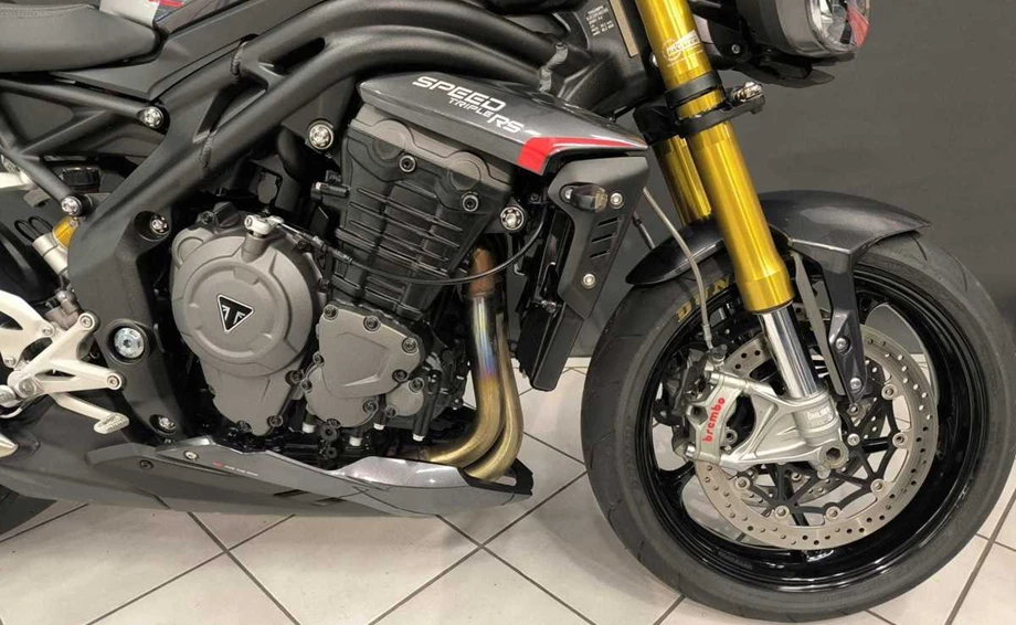 Angebot Triumph Speed Triple 1200 RS Bild 8: Angebot Triumph Speed Triple 1200 RS