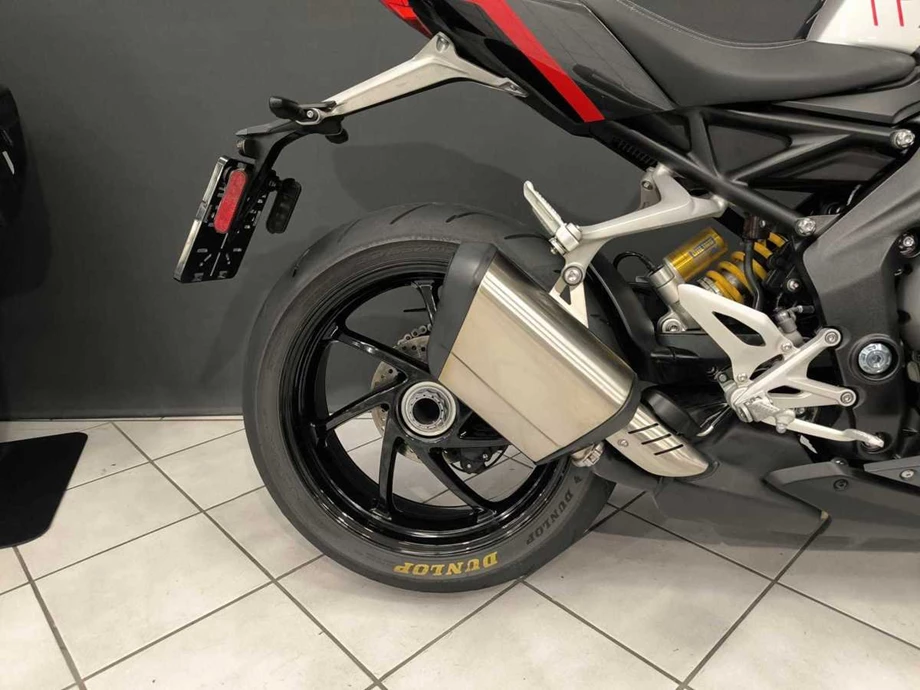 Angebot Triumph Speed Triple 1200 RS Bild 9: Angebot Triumph Speed Triple 1200 RS