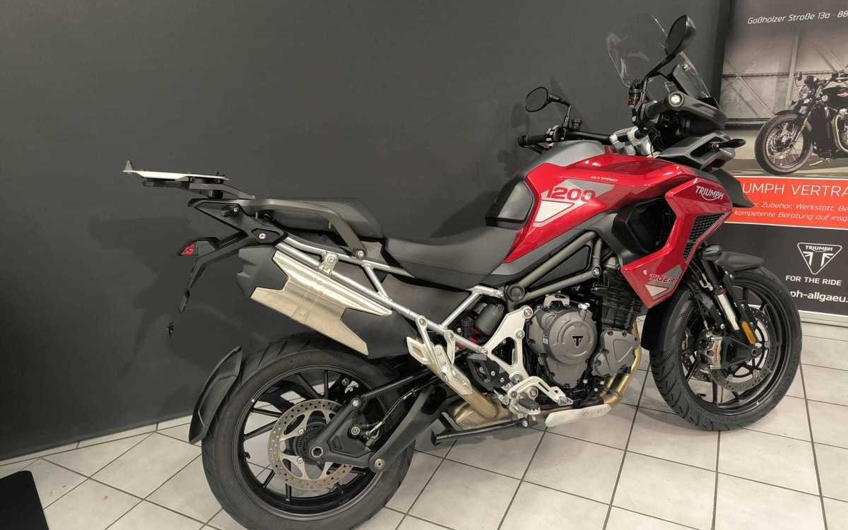 Zum Vergrößern bitte anklicken! Angebot Triumph Tiger 1200 GT PRO