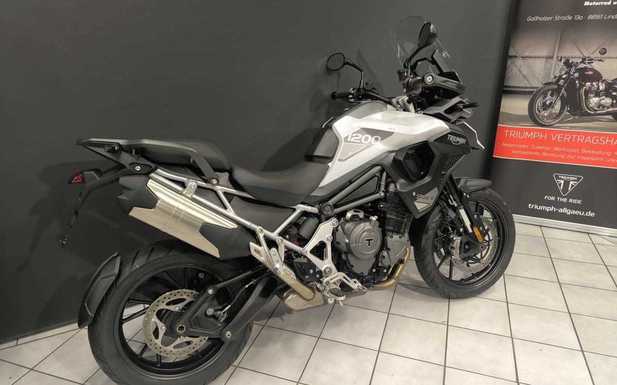 Zum Vergrößern bitte anklicken! Angebot Triumph Tiger 1200 GT