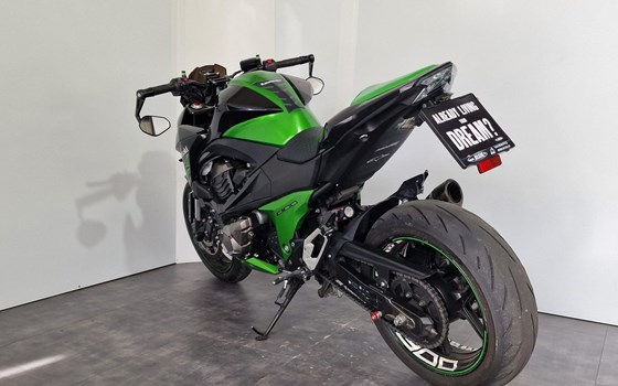 Gebrauchtmotorrad Kawasaki Z 800 - Bild 2 Gebrauchtmotorrad Kawasaki Z 800 - Bild 2