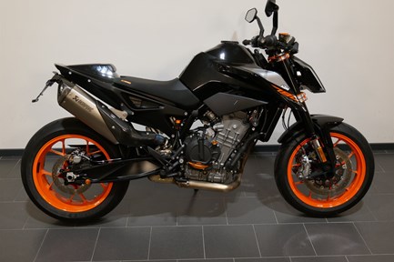 KTM 790 Duke
