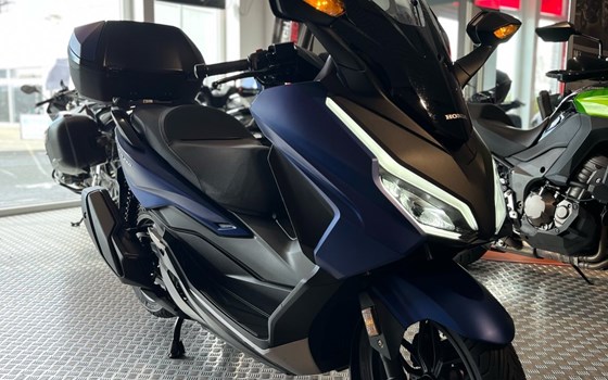 Gebrauchtmotorrad Honda Forza 350 - Bild 1