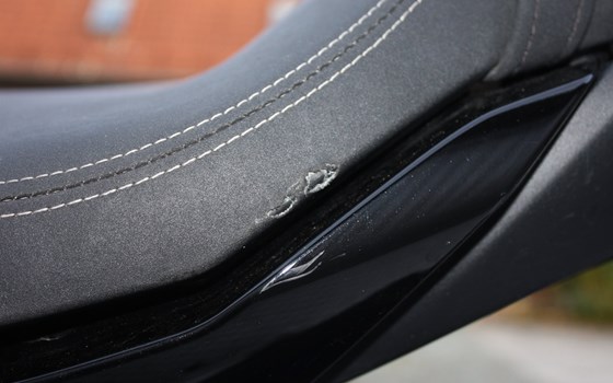 Gebrauchtmotorrad Yamaha MT-10 SP - Bild 11