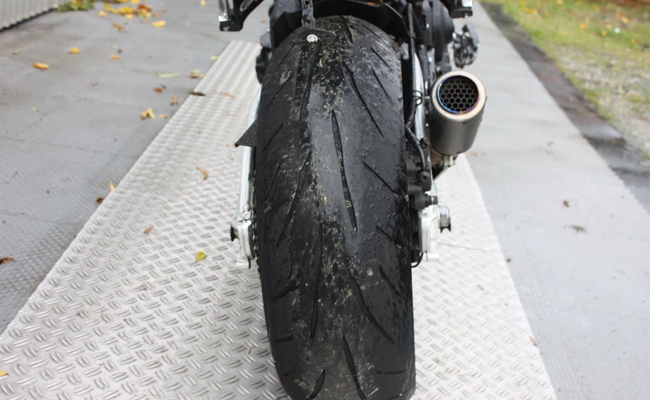 Angebot Yamaha MT-10 SP Bild 24: Angebot Yamaha MT-10 SP