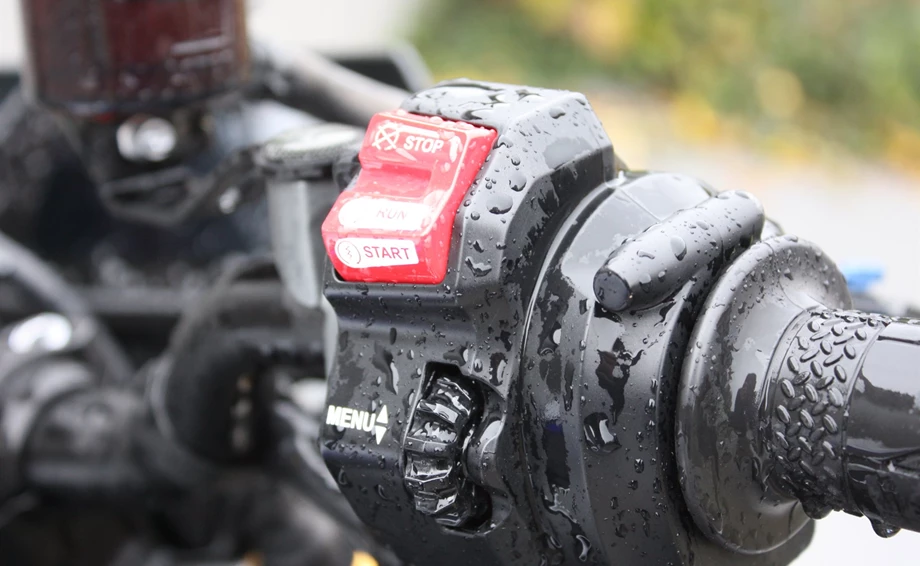 Angebot Yamaha MT-10 SP Bild 26: Angebot Yamaha MT-10 SP