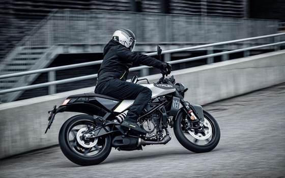Neufahrzeug Husqvarna Vitpilen 125 - Bild 7 Neufahrzeug Husqvarna Vitpilen 125 - Bild 7
