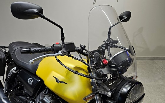 Gebrauchtmotorrad Moto Guzzi V7 Stone - Bild 4 Gebrauchtmotorrad Moto Guzzi V7 Stone - Bild 4