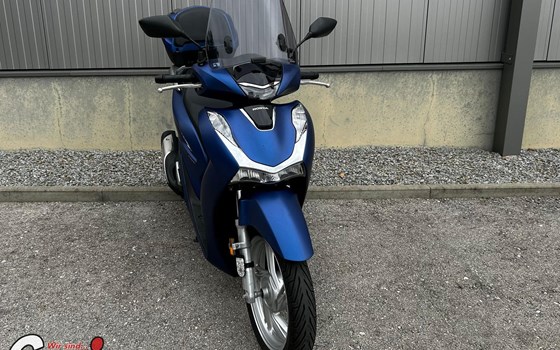 Gebrauchtmotorrad Honda SH150i - Bild 2 Gebrauchtmotorrad Honda SH150i - Bild 2