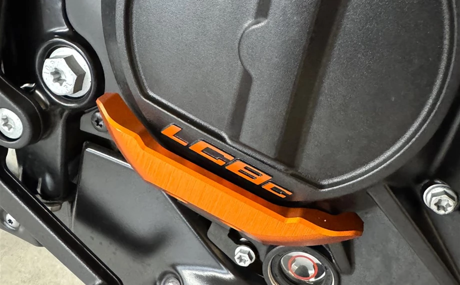 Angebot KTM 990 Duke Bild 8: Angebot KTM 990 Duke