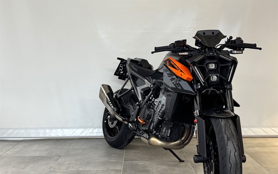 Gebrauchtmotorrad KTM 990 Duke - Bild 3 Gebrauchtmotorrad KTM 990 Duke - Bild 3