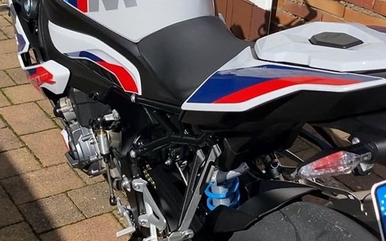 Gebrauchtmotorrad BMW M 1000 R - Bild 3