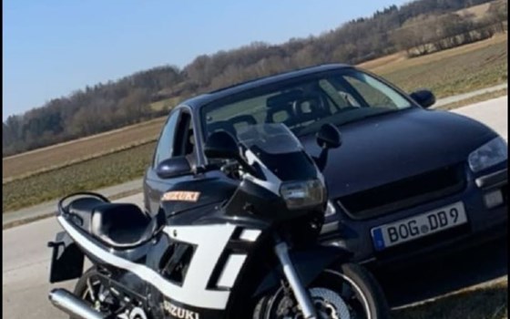 Gebrauchtmotorrad Suzuki GSX 600 F - Bild 3