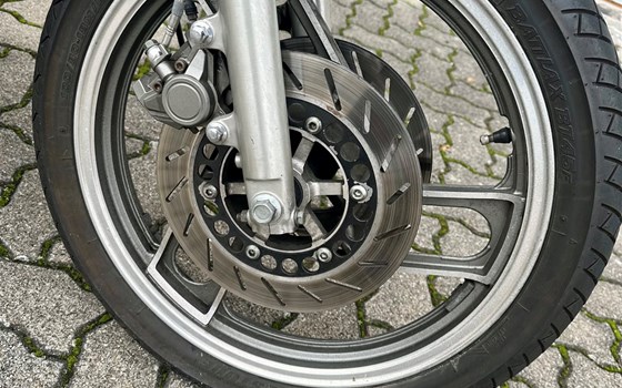 Gebrauchtmotorrad Yamaha SRX600 - Bild 5