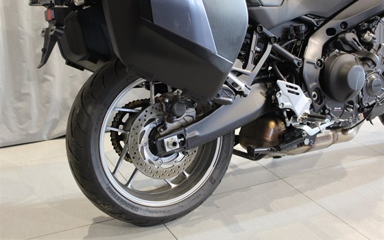 Gebrauchtmotorrad Yamaha Tracer 9 GT+ Y-AMT - Bild 4