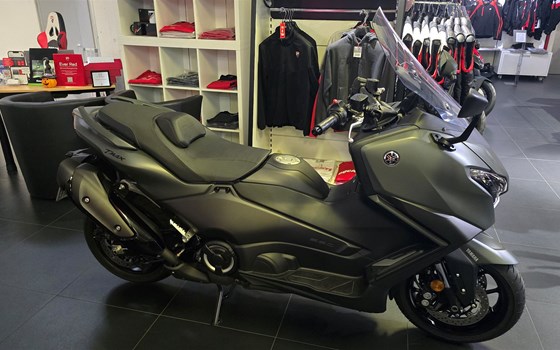 Gebrauchtmotorrad Yamaha TMAX - Bild 4