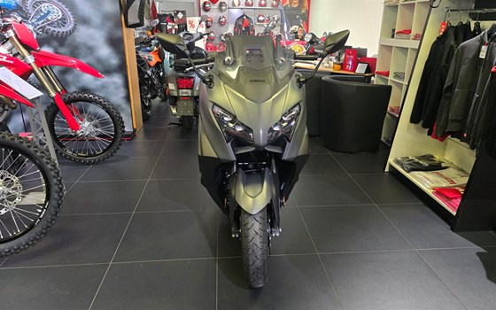 Gebrauchtmotorrad Yamaha TMAX - Bild 2