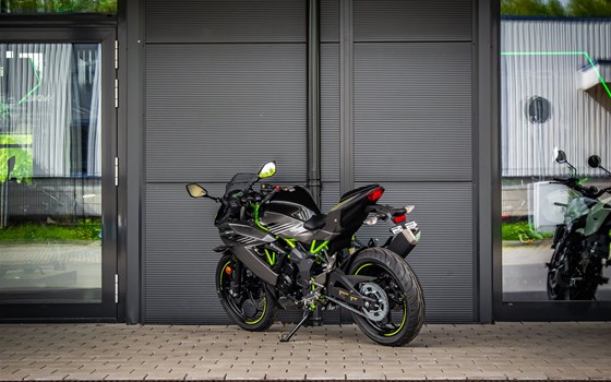 Neufahrzeug Kawasaki Ninja 125 - Bild 3