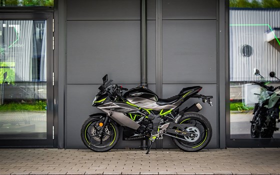 Neufahrzeug Kawasaki Ninja 125 - Bild 4