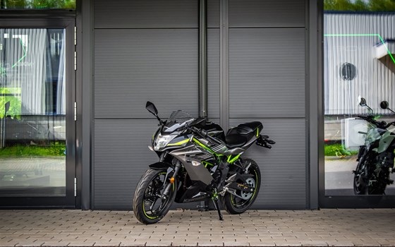Neufahrzeug Kawasaki Ninja 125 - Bild 5