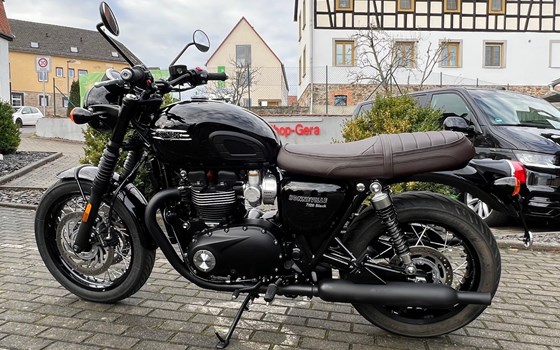 Gebrauchtmotorrad Triumph Bonneville T120 Black - Bild 3