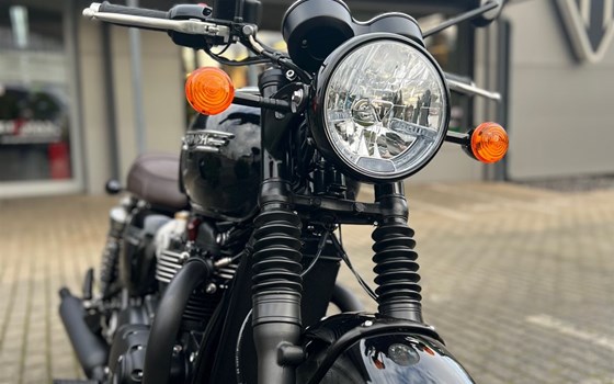 Gebrauchtmotorrad Triumph Bonneville T120 Black - Bild 7