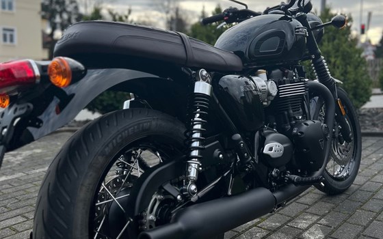 Gebrauchtmotorrad Triumph Bonneville T120 Black - Bild 9