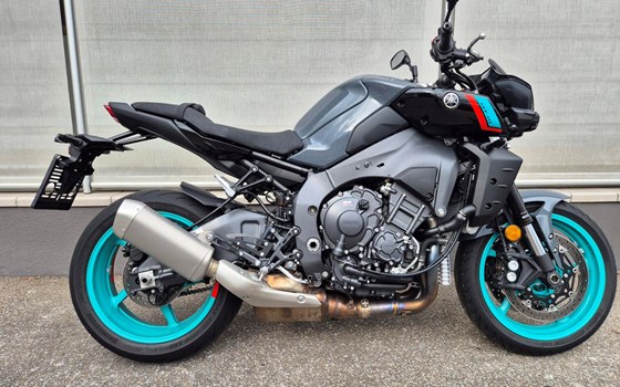 Gebrauchtmotorrad Yamaha MT-10 - Bild 1 Gebrauchtmotorrad Yamaha MT-10 - Bild 1