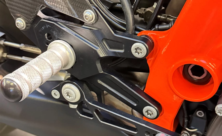 Angebot KTM 1290 Super Duke R Bild 10: Angebot KTM 1290 Super Duke R