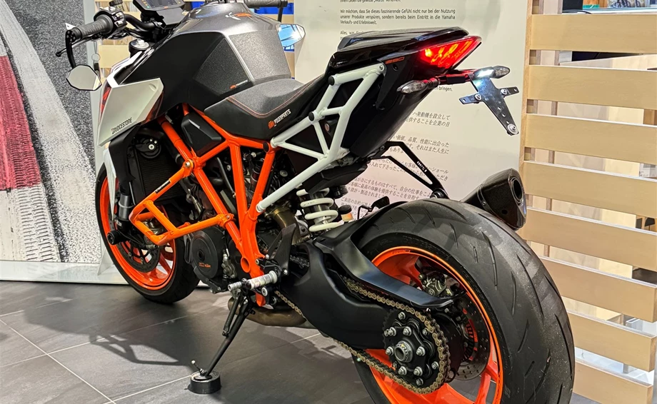 Angebot KTM 1290 Super Duke R Bild 14: Angebot KTM 1290 Super Duke R