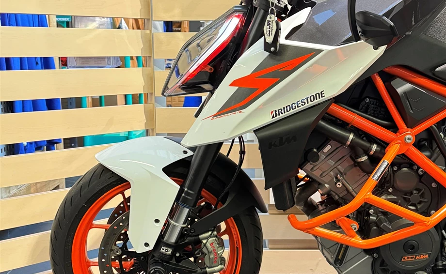 Angebot KTM 1290 Super Duke R Bild 16: Angebot KTM 1290 Super Duke R