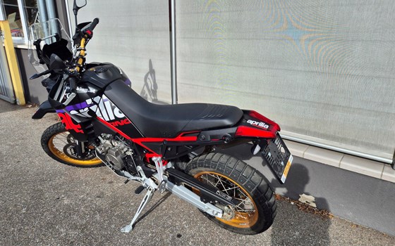 Gebrauchtmotorrad Aprilia Tuareg 660 Rally - Bild 7 Gebrauchtmotorrad Aprilia Tuareg 660 Rally - Bild 7