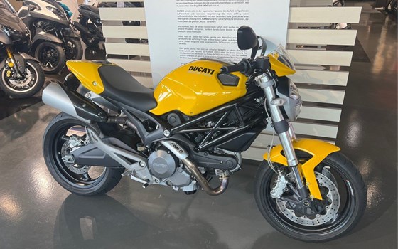 Gebrauchtmotorrad Ducati Monster 696 - Bild 1