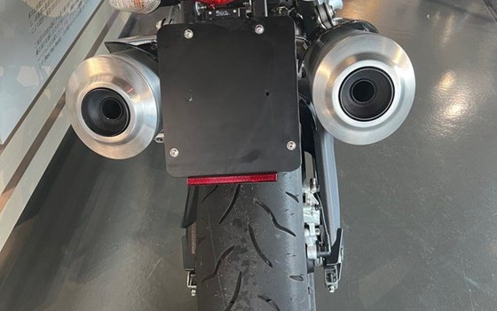 Gebrauchtmotorrad Ducati Monster 696 - Bild 6