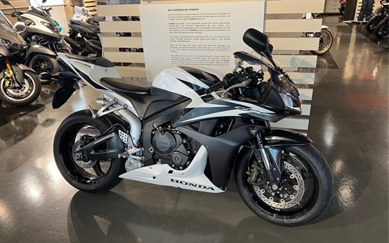 Gebrauchtmotorrad Honda CBR600RR - Bild 1