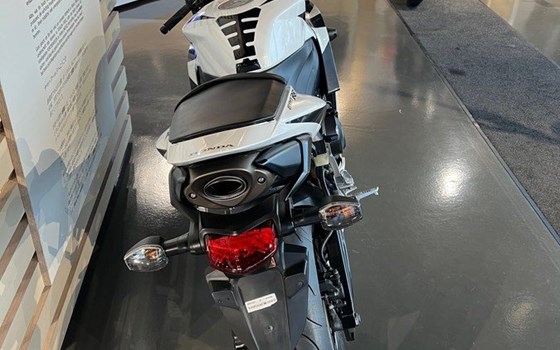 Gebrauchtmotorrad Honda CBR600RR - Bild 10