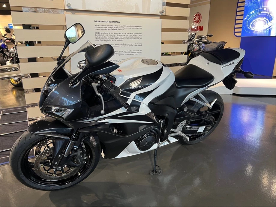 Angebot Honda CBR600RR Bild 12: Angebot Honda CBR600RR