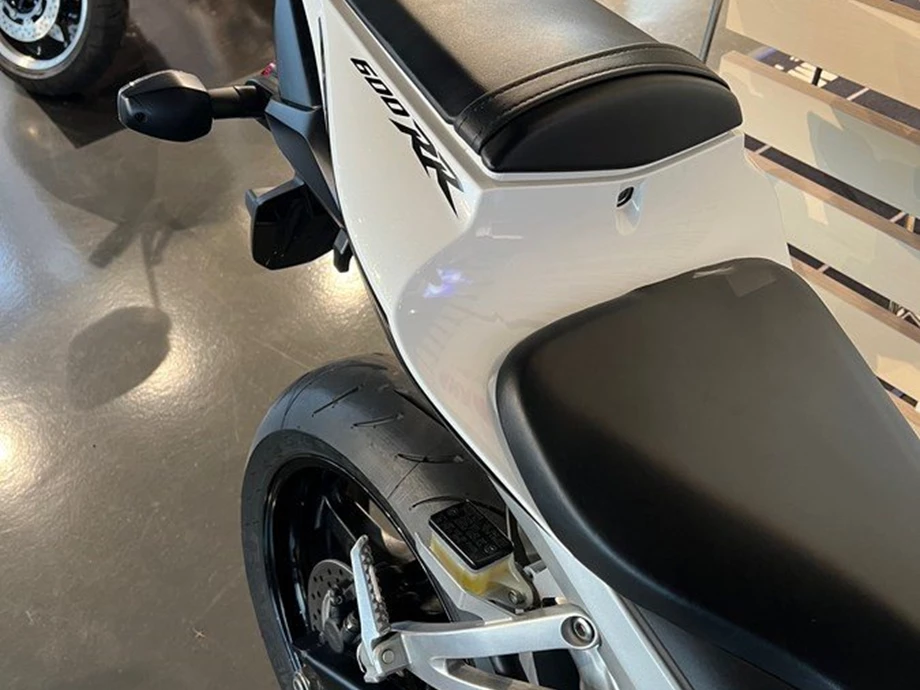 Angebot Honda CBR600RR Bild 9: Angebot Honda CBR600RR