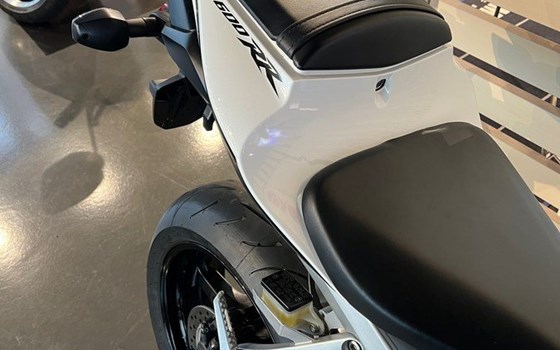 Gebrauchtmotorrad Honda CBR600RR - Bild 9