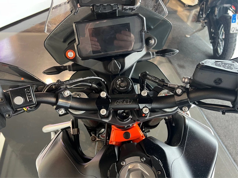 Angebot KTM 790 Adventure R Bild 7: Angebot KTM 790 Adventure R