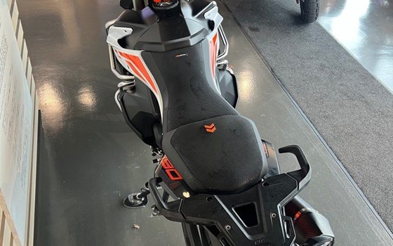 Gebrauchtmotorrad KTM 790 Adventure R - Bild 9